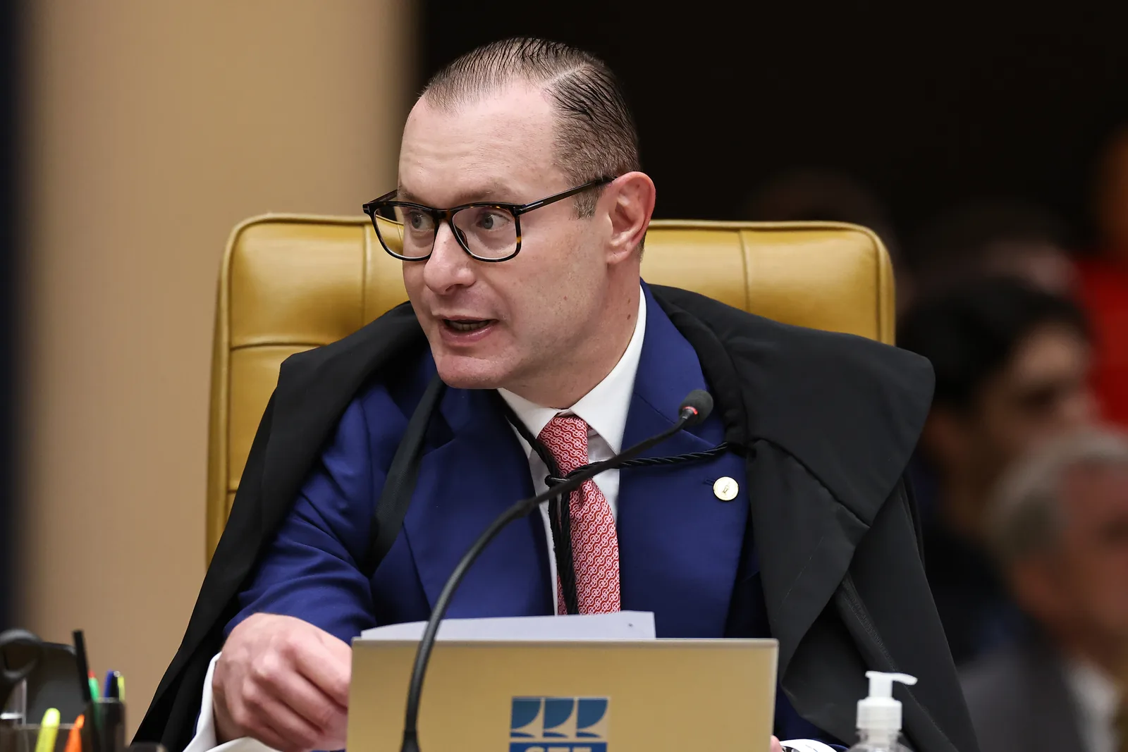 O Congresso não pode ser forçado a investigar. E é exatamente isso que deveria incomodar